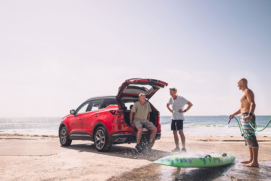 Chery Tiggo 7 Pro 2023 parked on beach