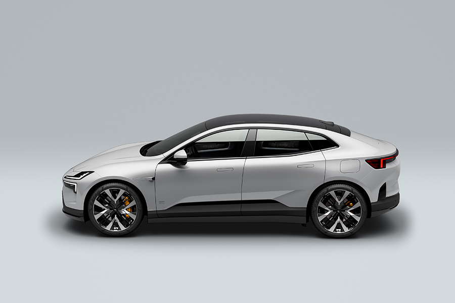 Polestar 4 2024 side view