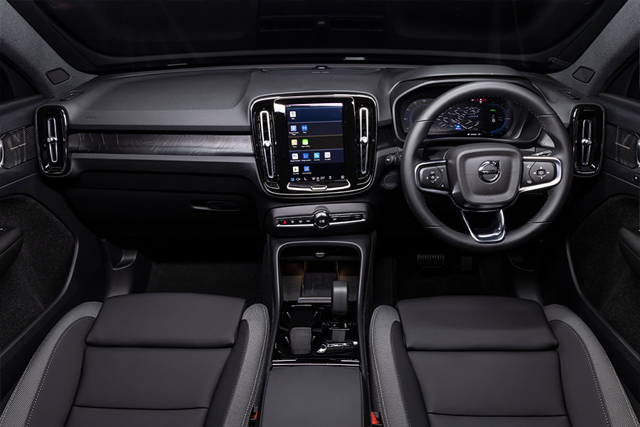 Volvo C40 Recharge 2022 interior